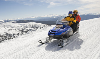 Yellowstone snowmobile old faithful